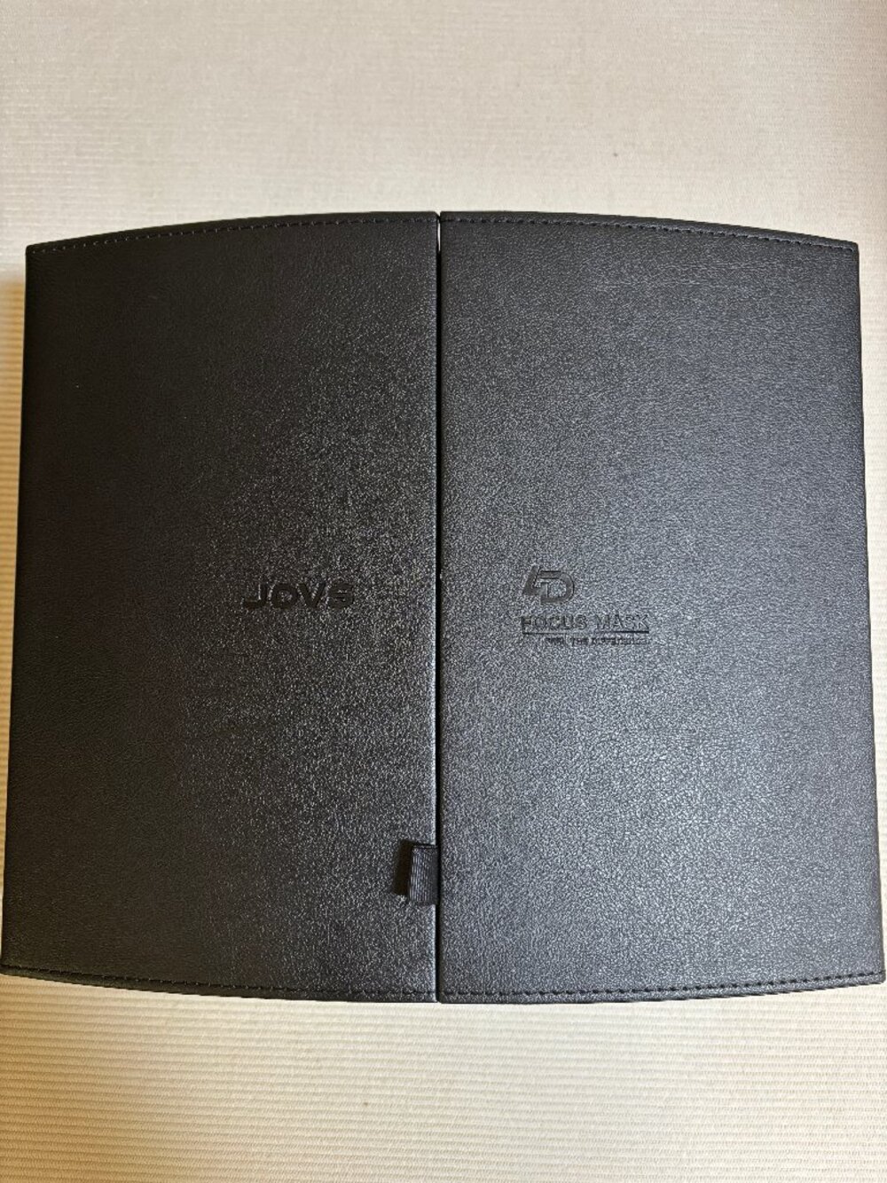 JOVS 4D Laser Light Therapy Mask - Picture 4 of 12